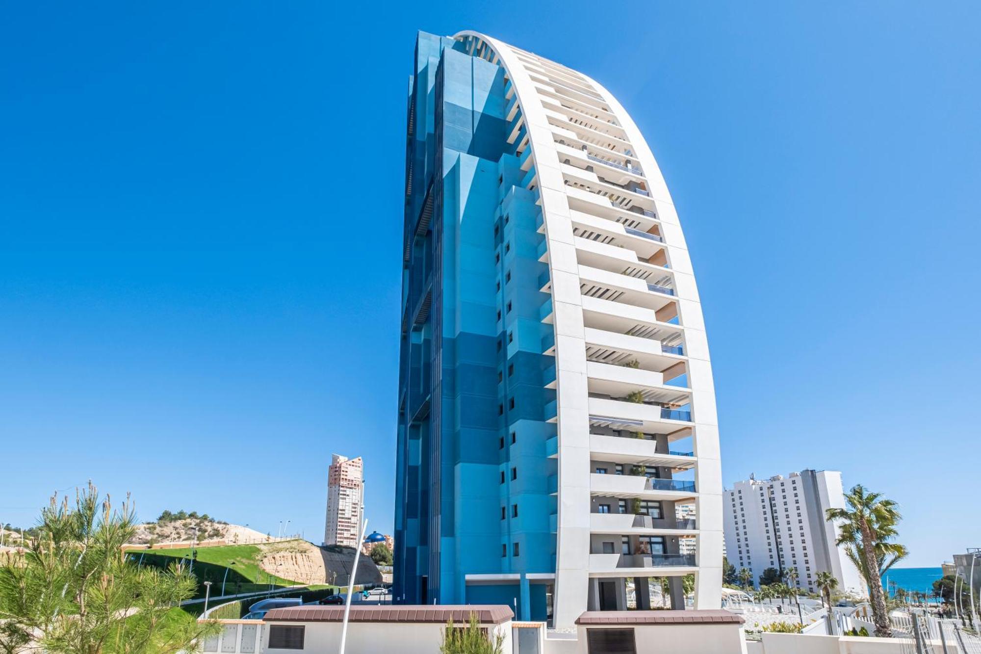 Sunset Waves 18-35 Poniente Beach Resort Benidorm Dış mekan fotoğraf